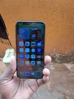 Apple iPhone X 64 GB Black