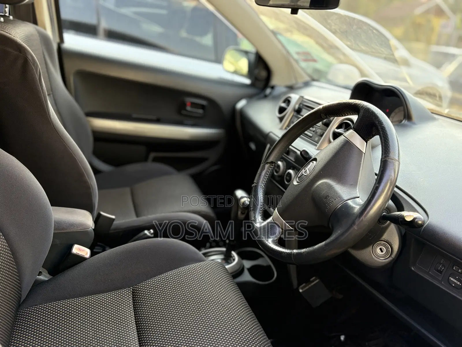 Toyota IST 2006 Silver
