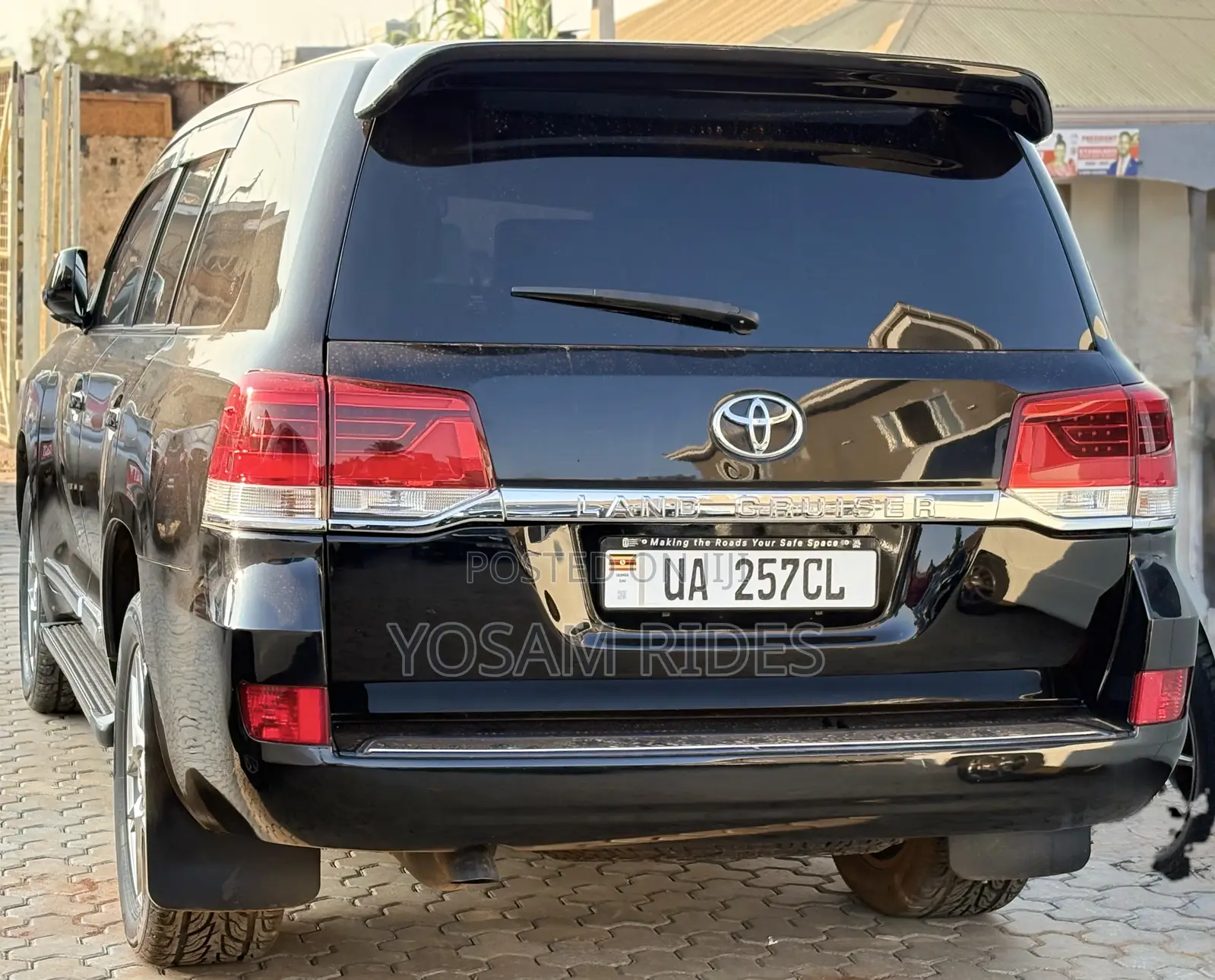 Toyota Land Cruiser 4.6 V8 ZX 2013 Black