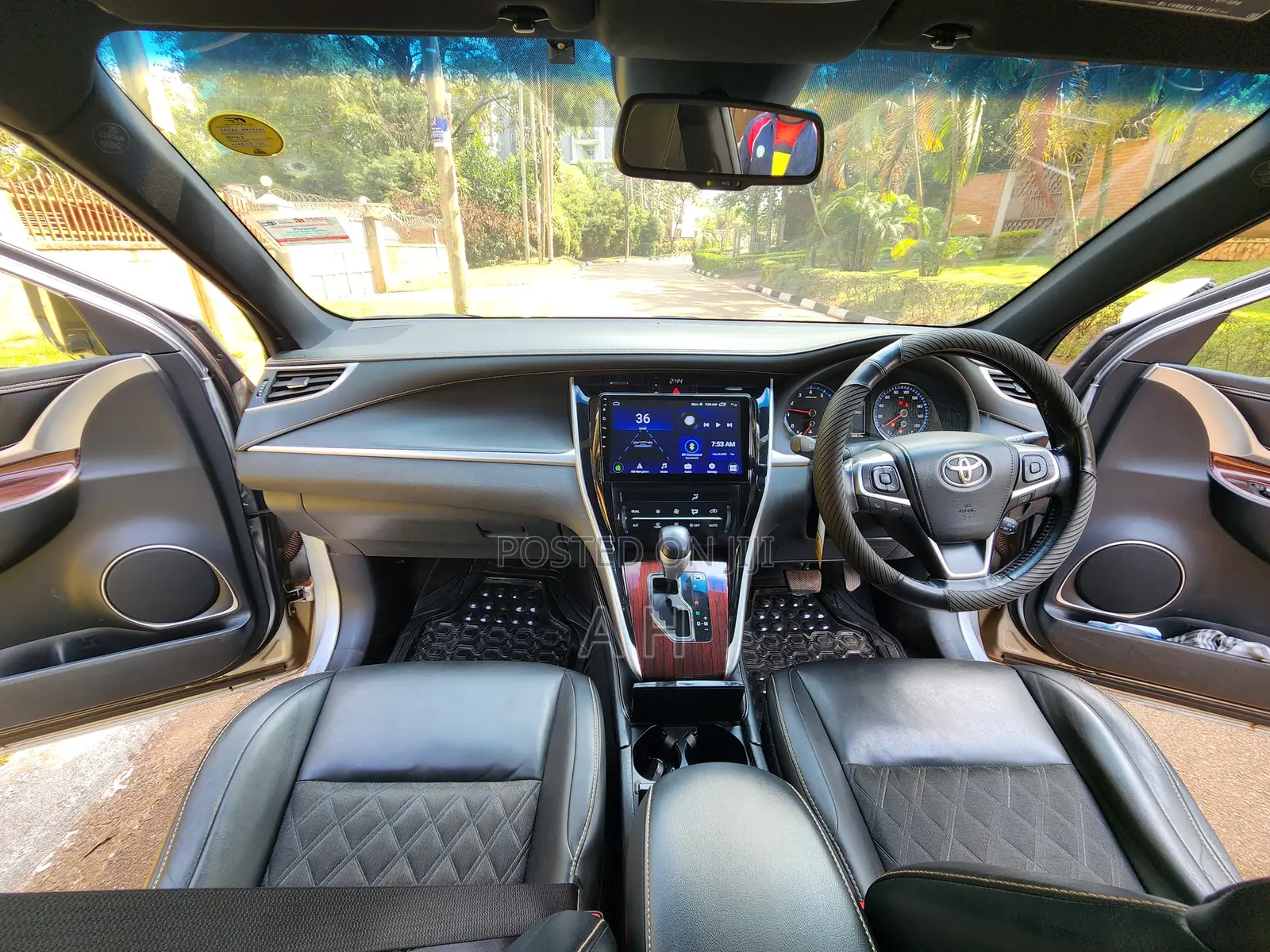 Toyota Harrier 2.0 2014 Silver