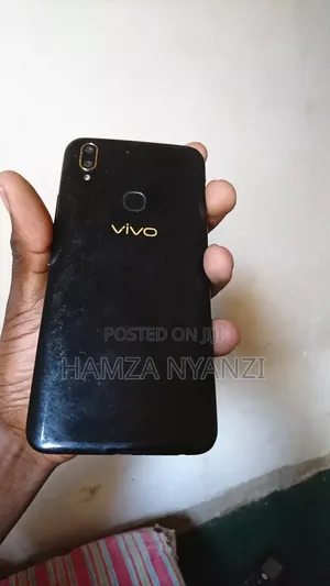 Vivo V9 64 GB Black
