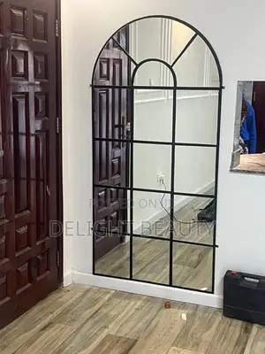 Grid Mirrors