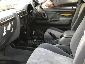 Toyota Land Cruiser Prado 2002 Silver