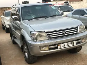 Toyota Land Cruiser Prado 2002 Silver