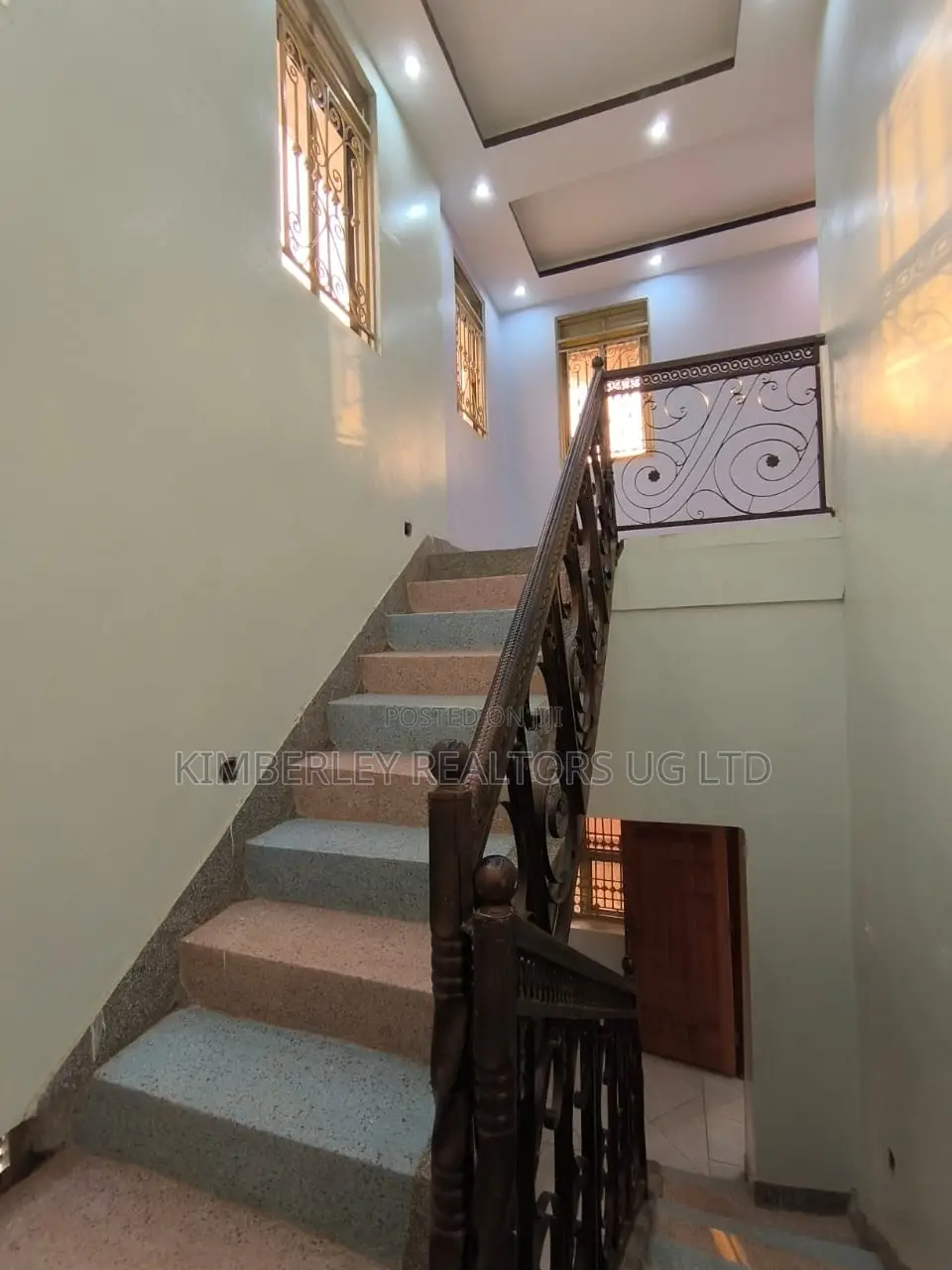 4bdrm House in Division A for sale