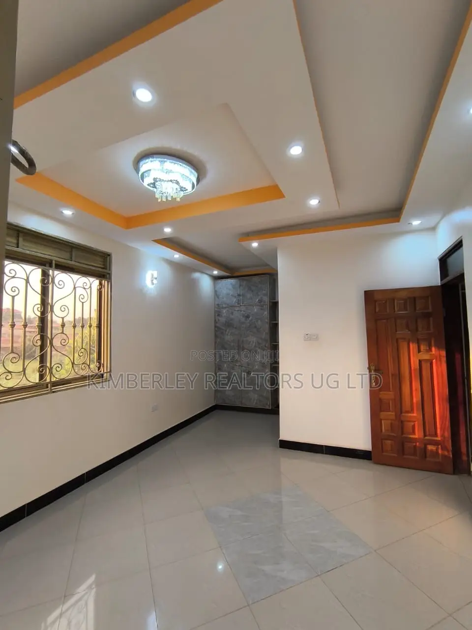 4bdrm House in Division A for sale
