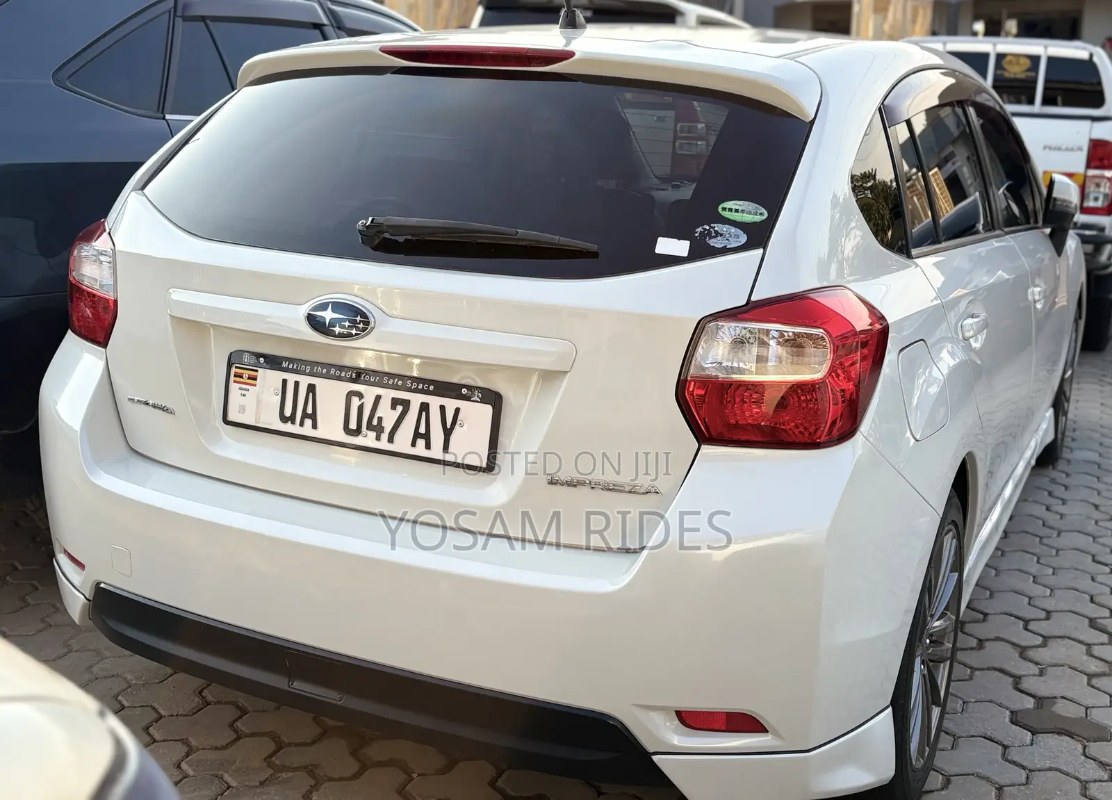 Subaru Impreza 2.0i Limited PZEV 4dr Hatchback AWD (2.0L 4cyl CVT) 2014