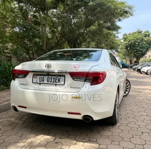 Toyota Mark X 2.5 RWD 2013 White