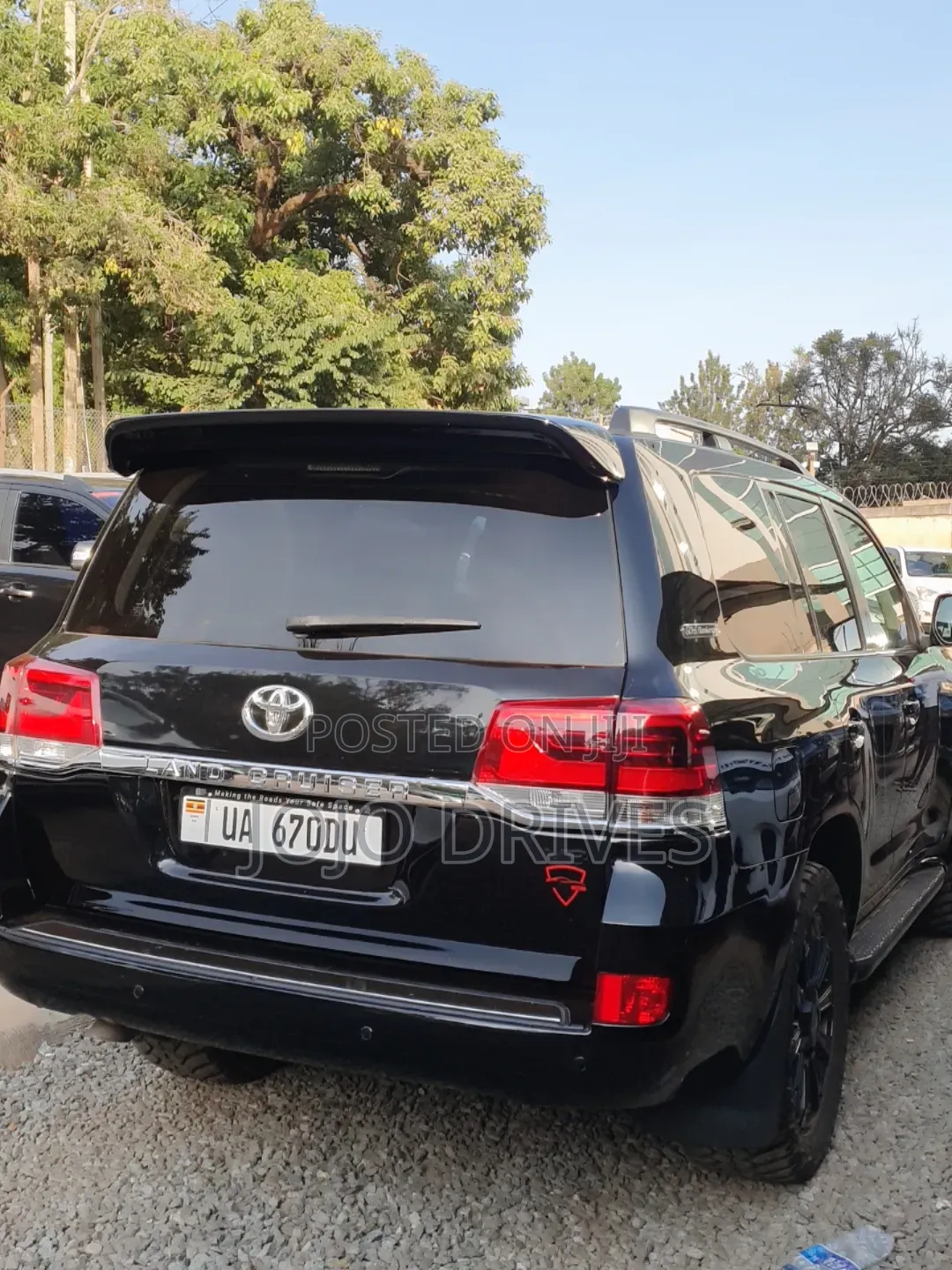 Toyota Land Cruiser 4.0 V6 GX 2011 Black