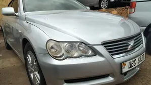 Toyota Mark X 2006 Silver