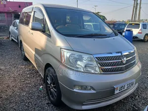 Toyota Alphard 2008 Gold