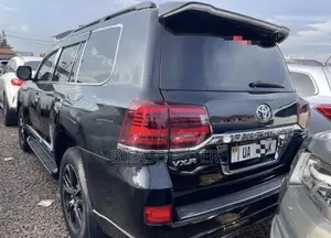 Toyota Land Cruiser 4.5 V8 DLX 2014 Black
