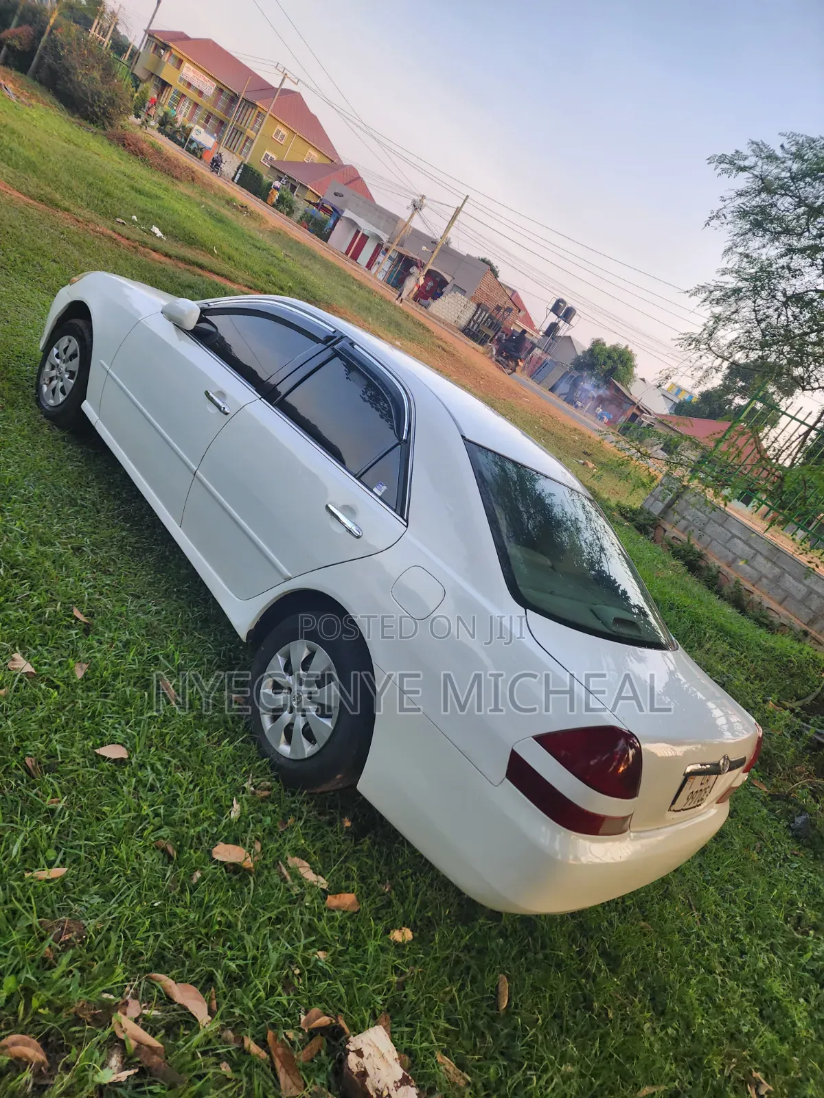 Toyota Mark II 2004 Pearl