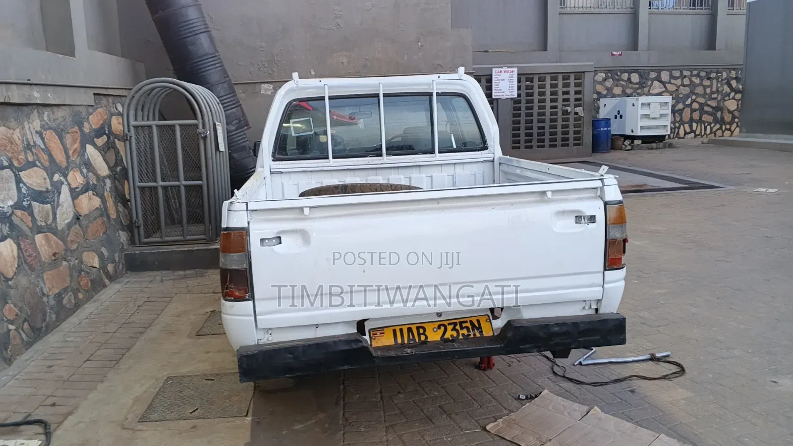 Isuzu KB 1999 White