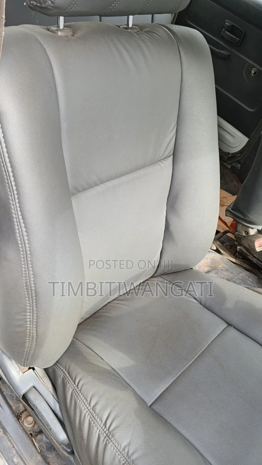 Isuzu KB 1999 White