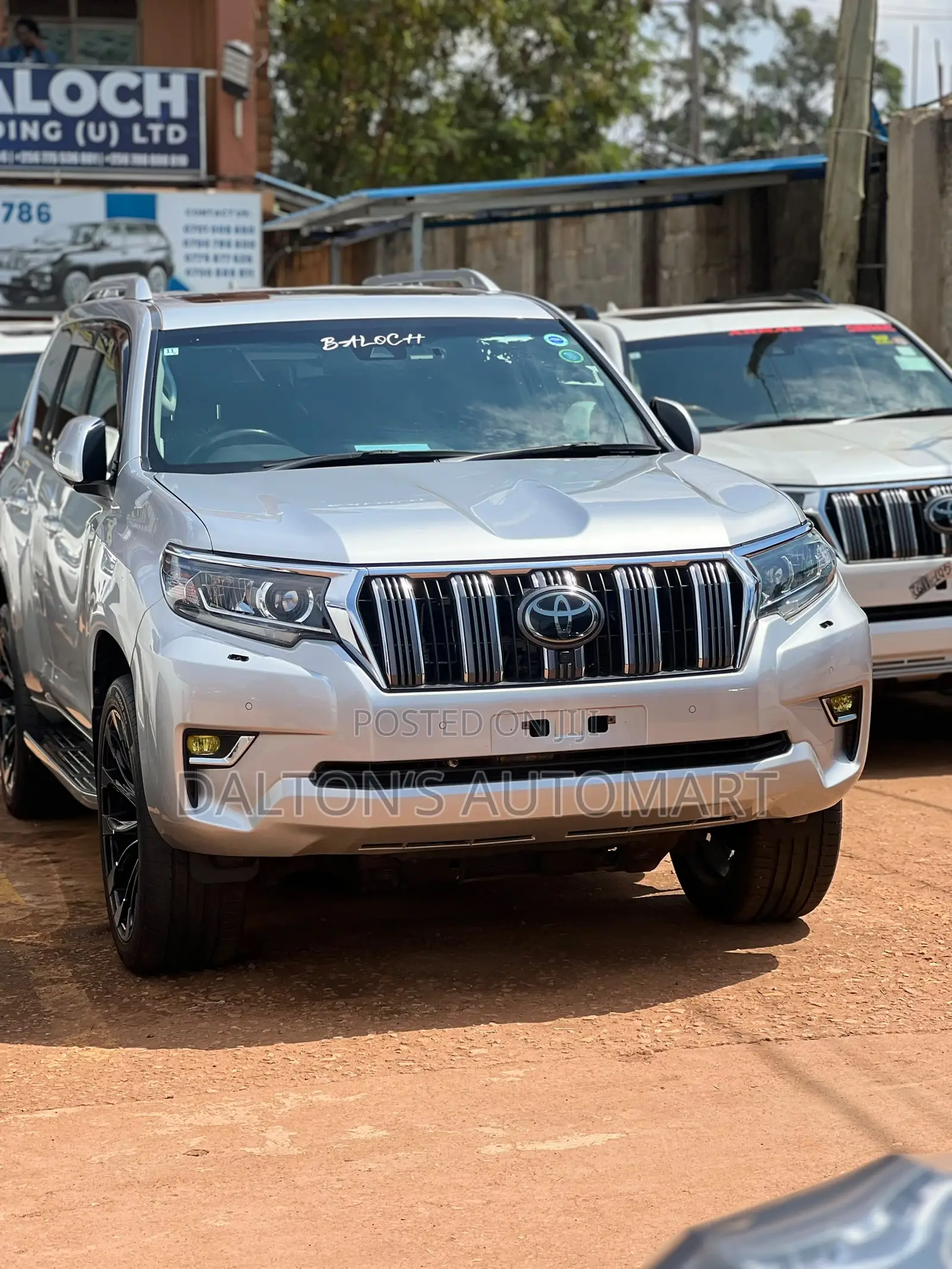 Toyota Land Cruiser Prado 2.8 2017 Silver