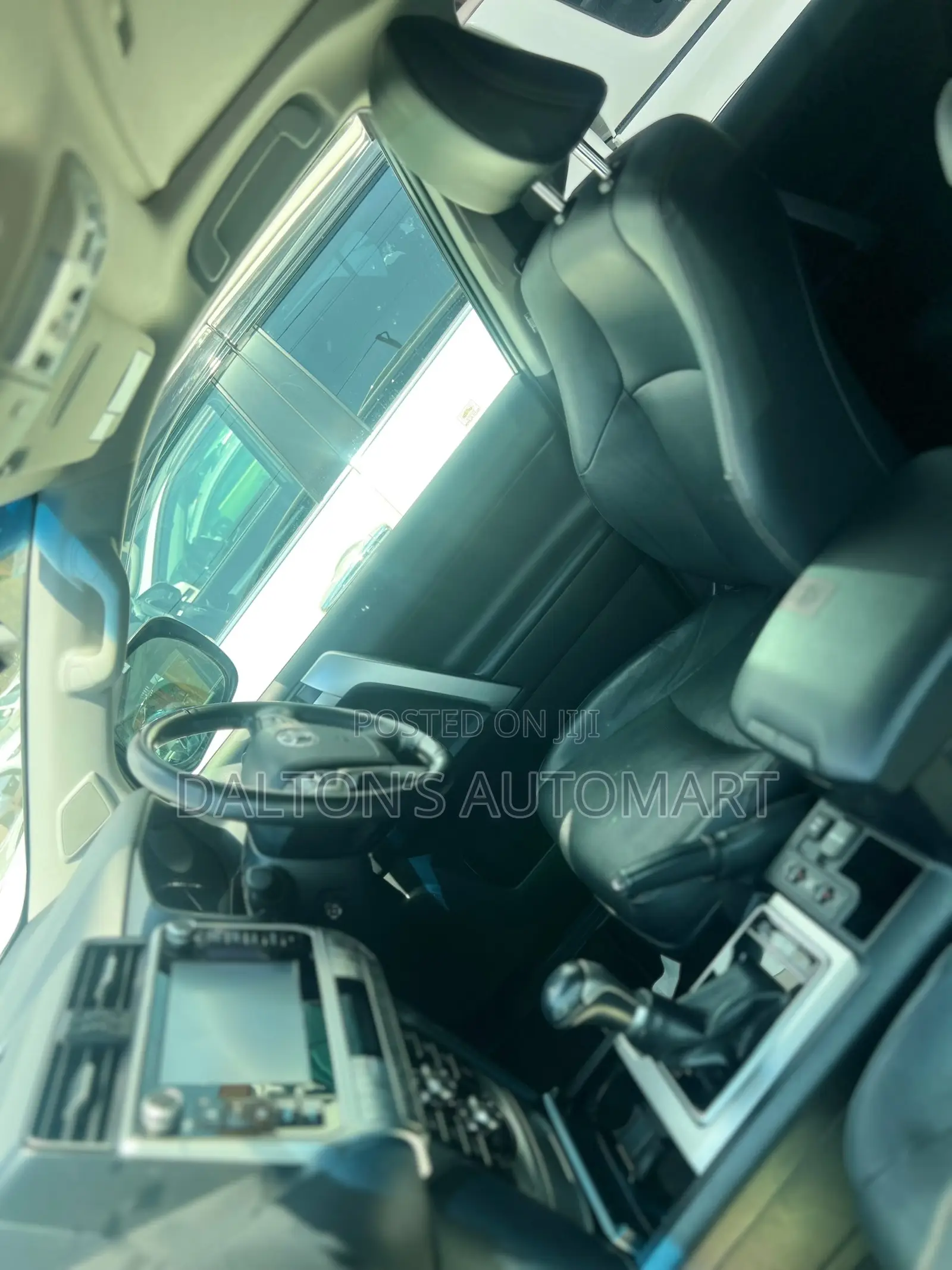 Toyota Land Cruiser Prado 2.8 2017 Silver