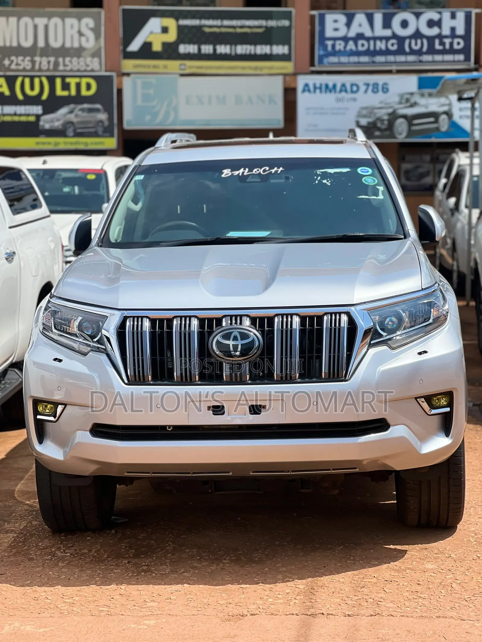 Toyota Land Cruiser Prado 2.8 2017 Silver