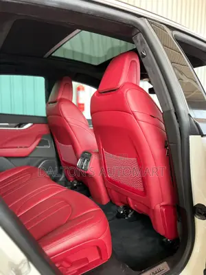 Maserati Levante S AWD 2017 White