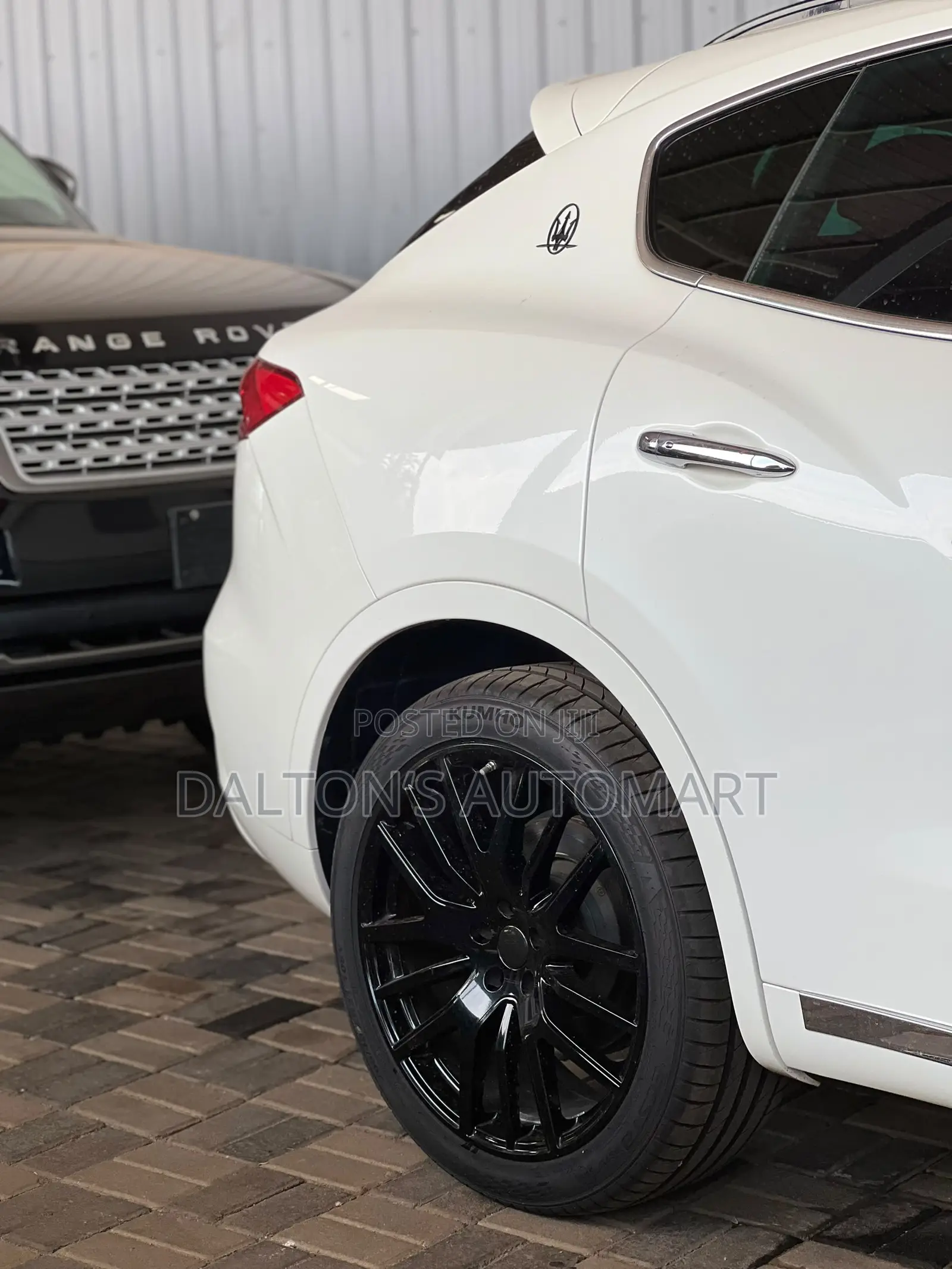 Maserati Levante S AWD 2017 White