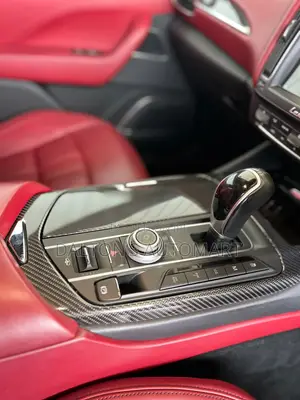 Maserati Levante S AWD 2017 White