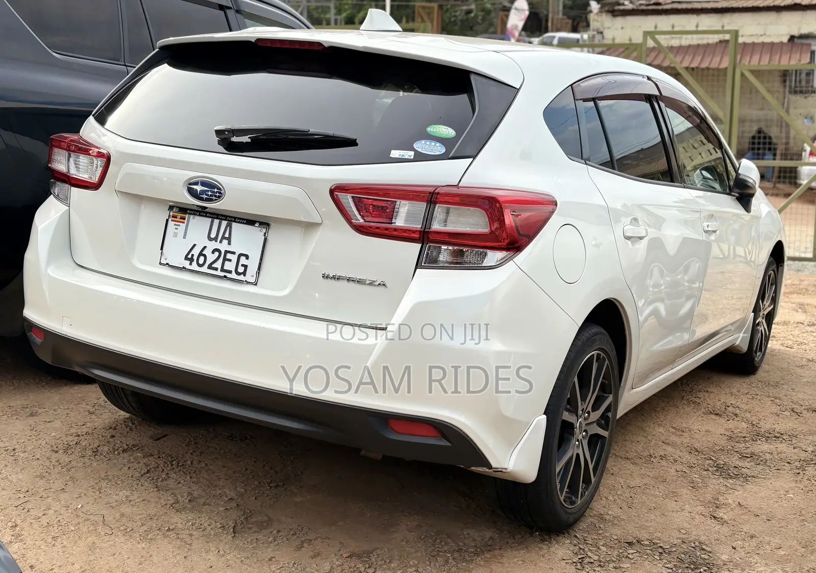 Subaru Impreza 2.0i Limited PZEV 4dr Hatchback AWD (2.0L 4cyl CVT) 2015