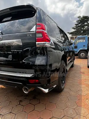 Toyota Land Cruiser Prado 2.8 2021 Black