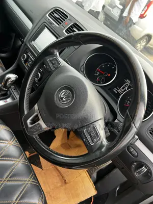 Volkswagen Golf 2.0 TDI 5 Door 2012 White