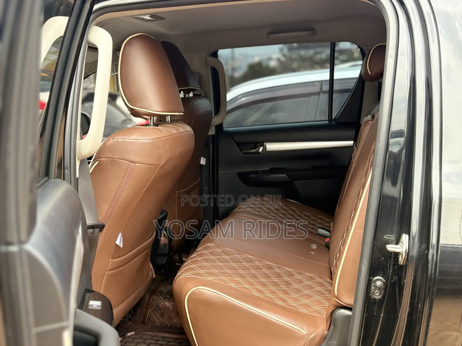 Toyota Hilux Revo Double Cab Deisel 2.8 AWD 2017 Black