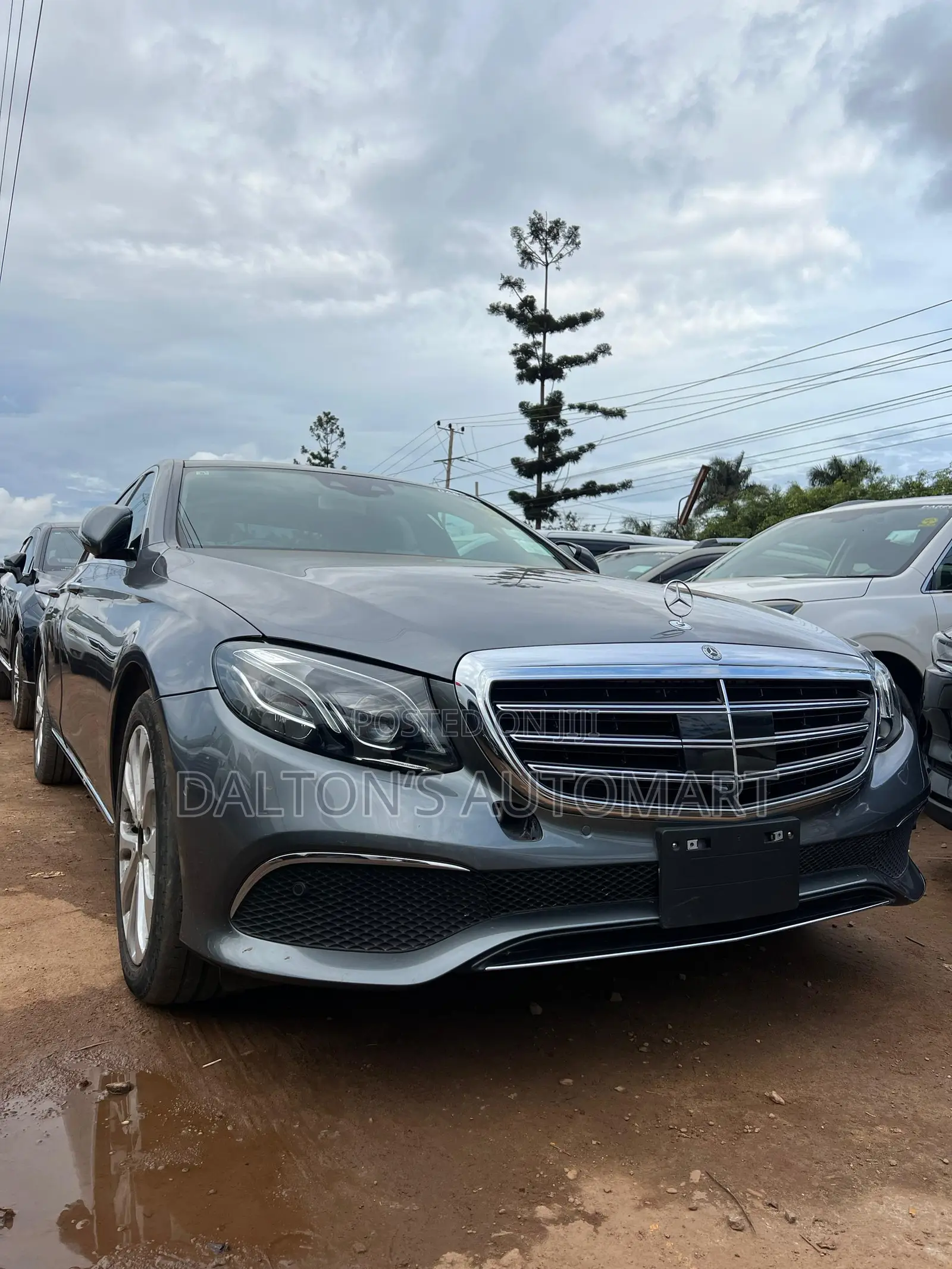 Mercedes-Benz E400 2017 Gray