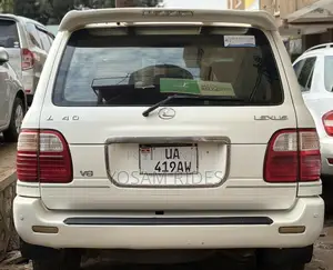 Toyota Land Cruiser Cygnus 4.7 2005 White