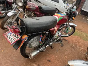 Bajaj Boxer 100 2022 Red