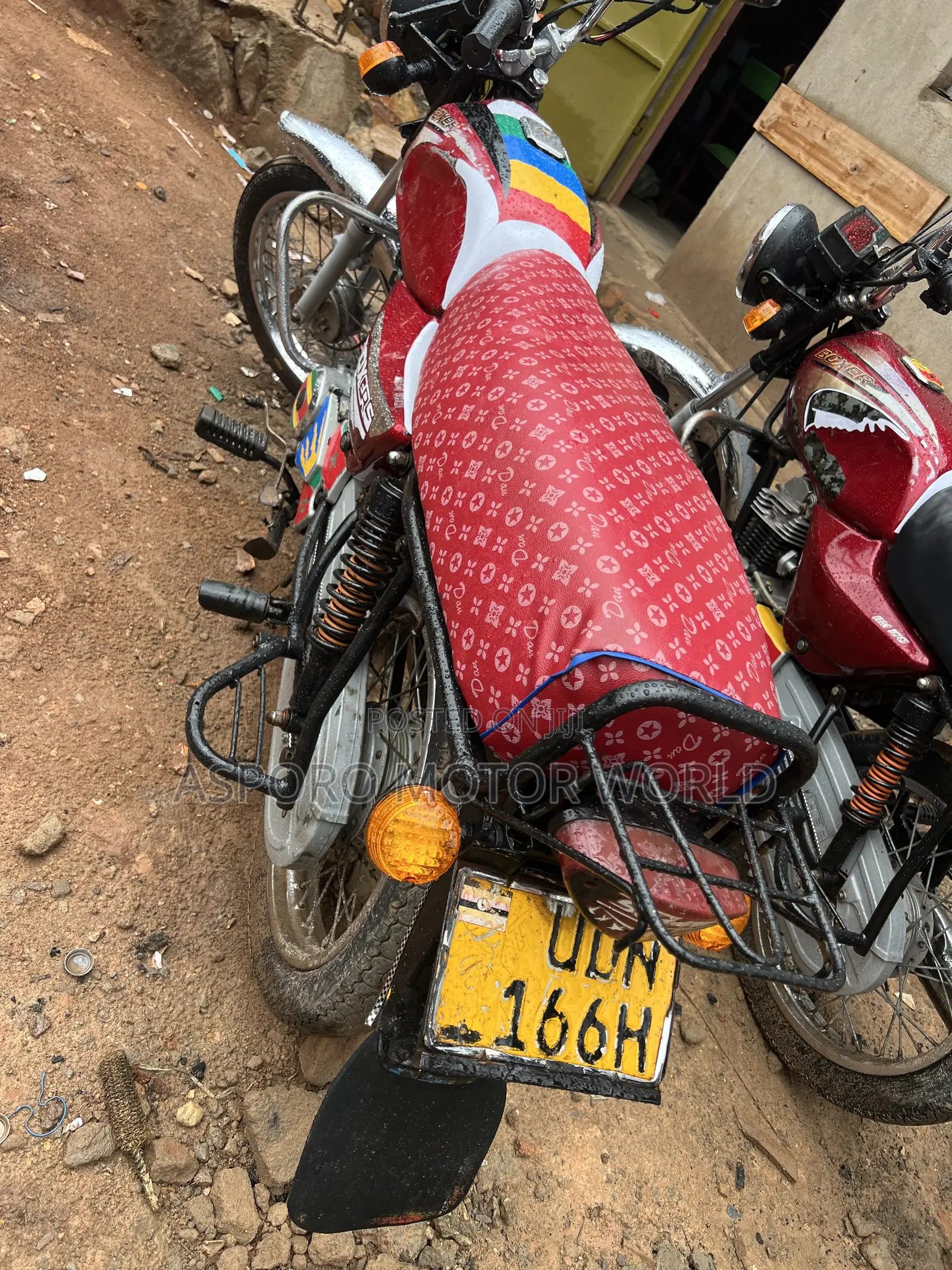 Bajaj Boxer 100 2020 Red