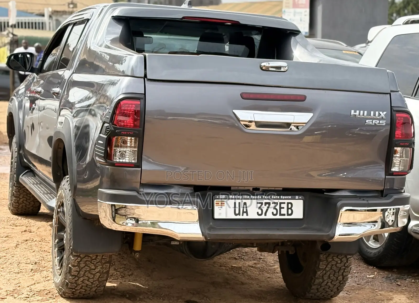 Toyota Hilux Revo Double Cab Deisel 2.8 AWD 2018 Gray