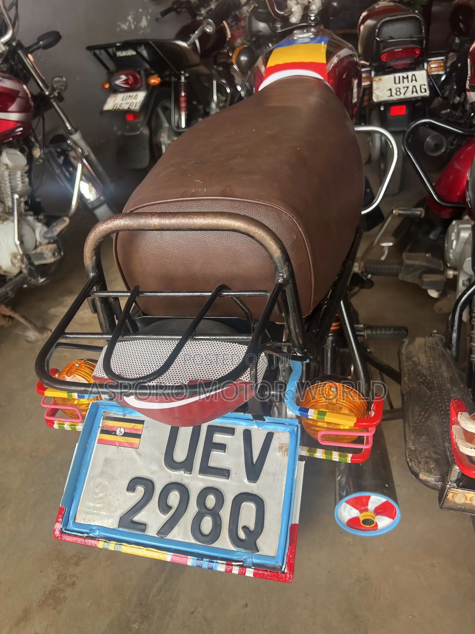 Bajaj Boxer 100 2022 Red