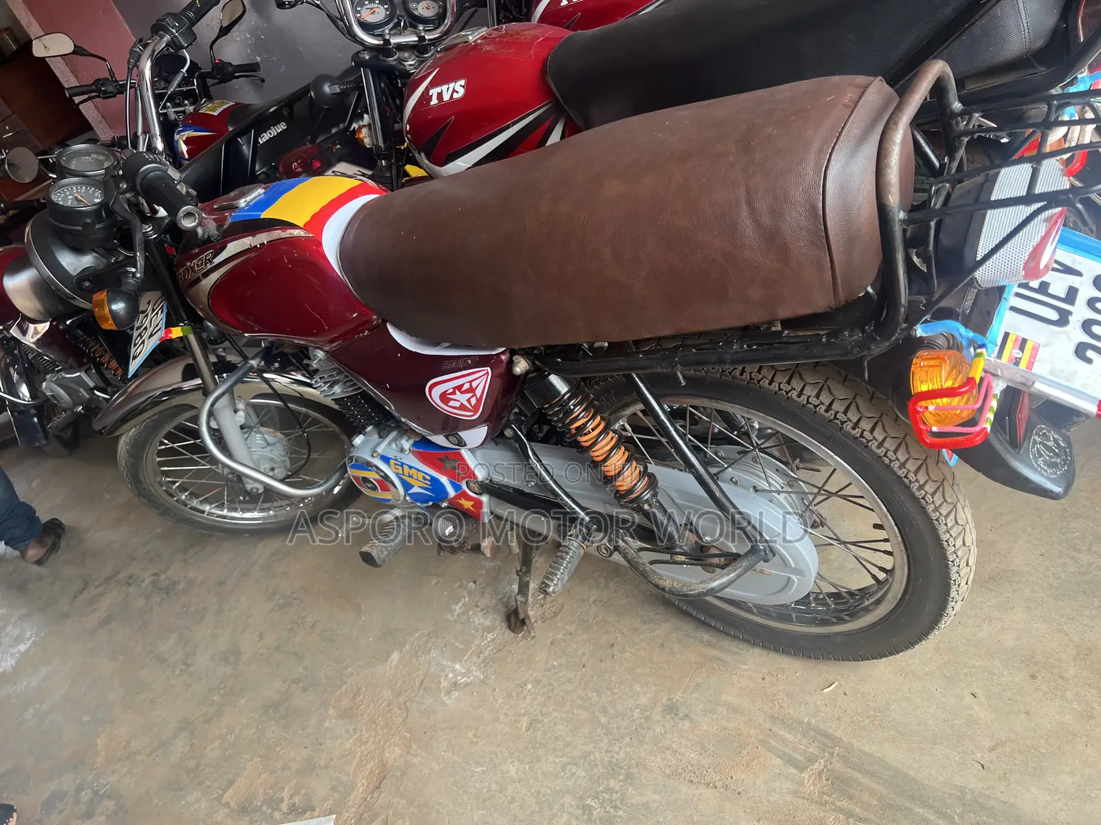 Bajaj Boxer 100 2022 Red
