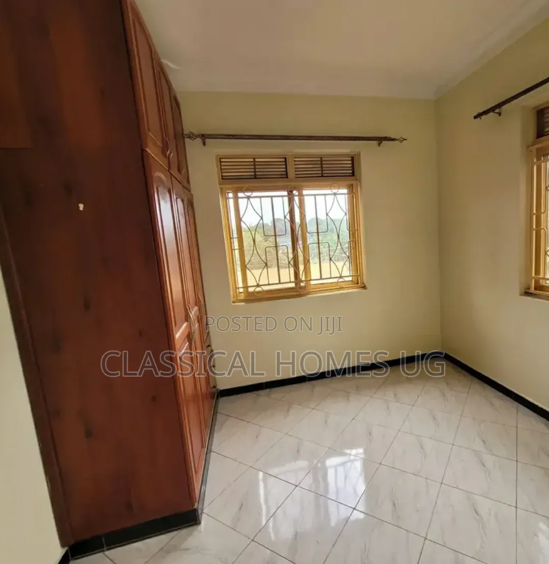 2bdrm Apartment in Bugolobi, Central Division for rent
