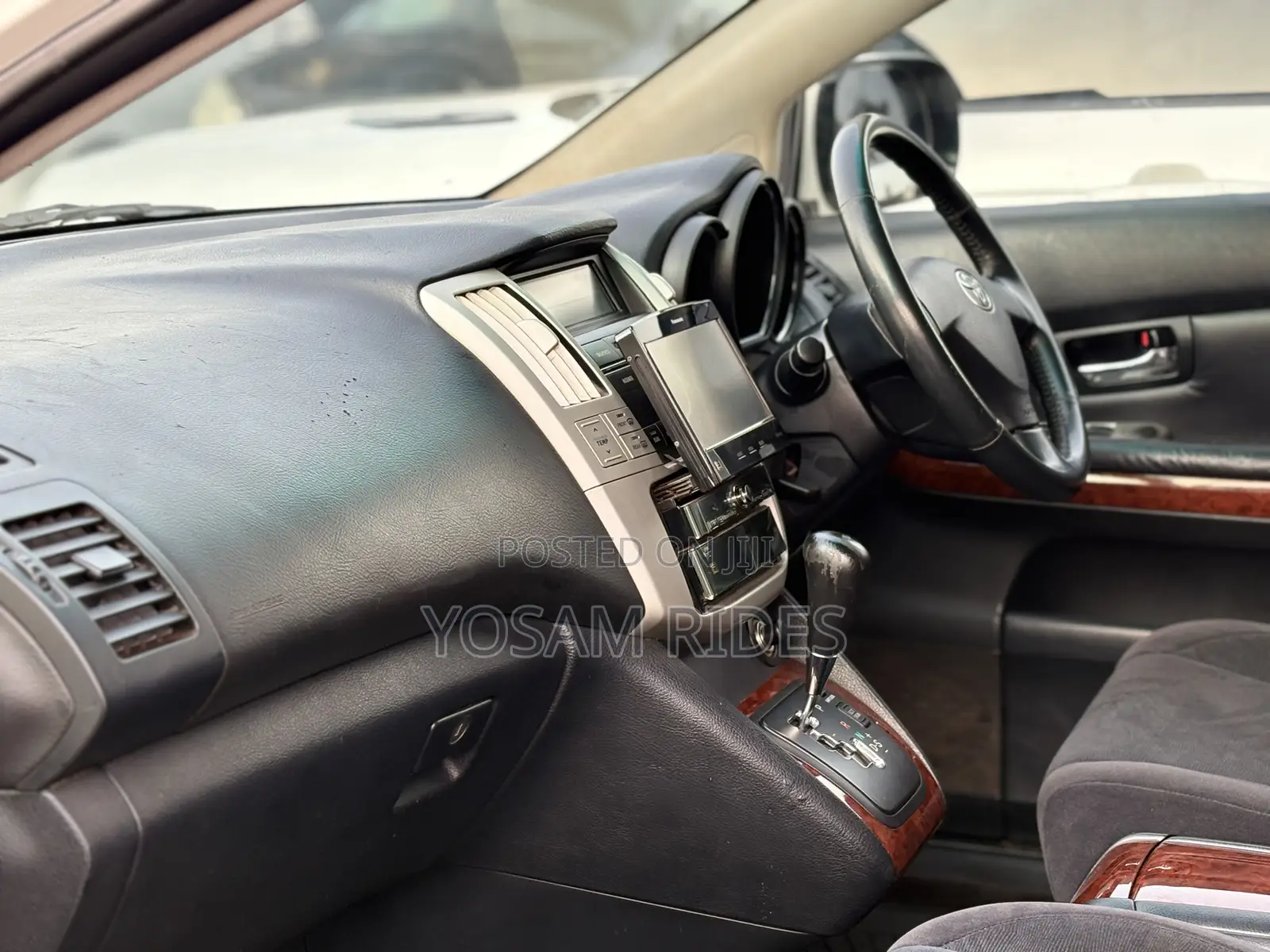 Toyota Harrier 2.4 2008 White