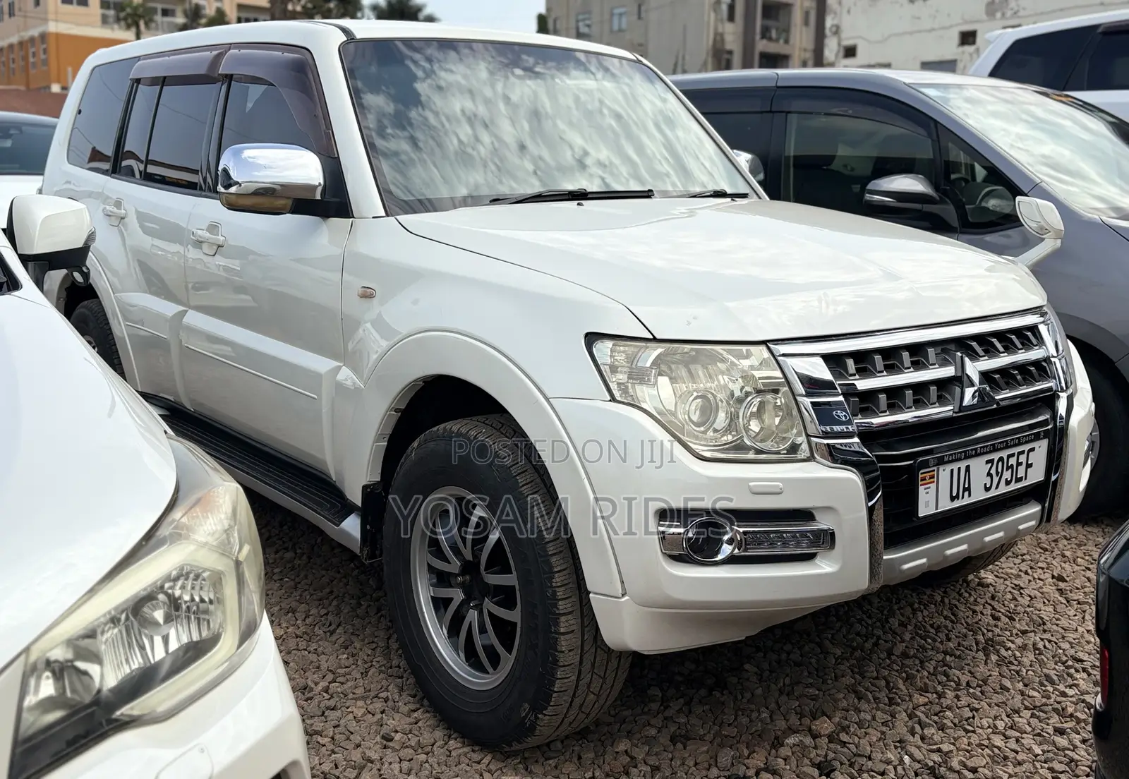 Mitsubishi Pajero 3.2 Di-Dc GLS 2011 White