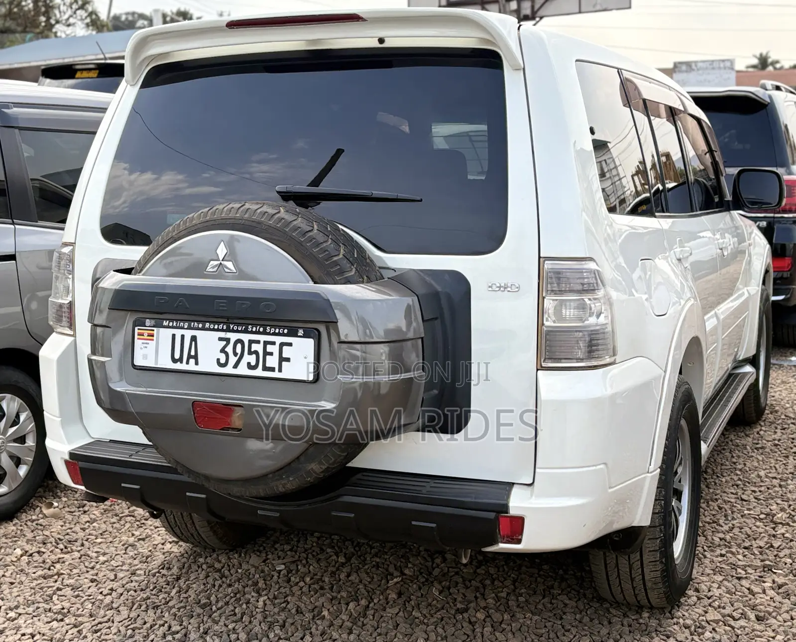Mitsubishi Pajero 3.2 Di-Dc GLS 2011 White