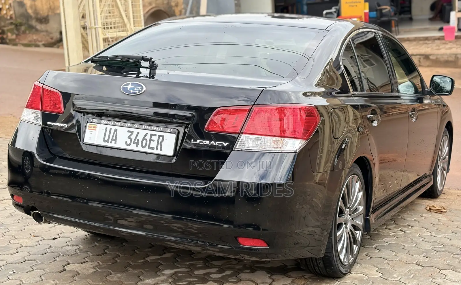 Subaru Legacy 2.5i Premium 2011 Black