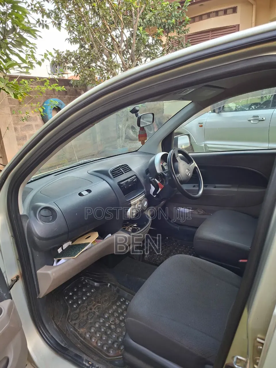 Toyota Passo 2006 Gray