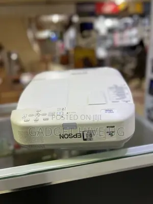 Epson Short Throw Projector