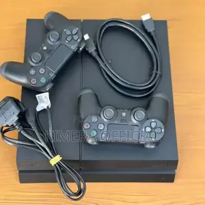 Standard Black PS4