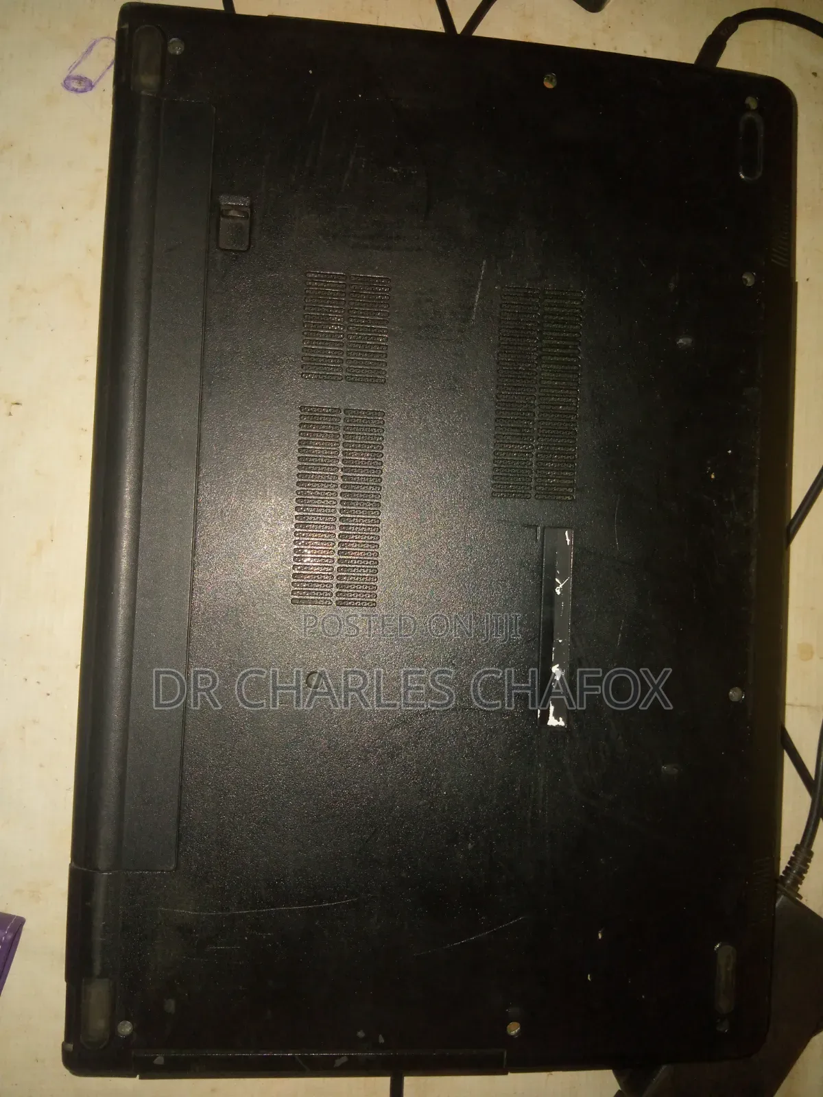 Laptop Dell Latitude 7400 8GB Intel Core i3 HDD 500GB