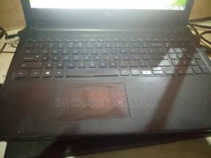 Laptop Dell Latitude 7400 8GB Intel Core i3 HDD 500GB