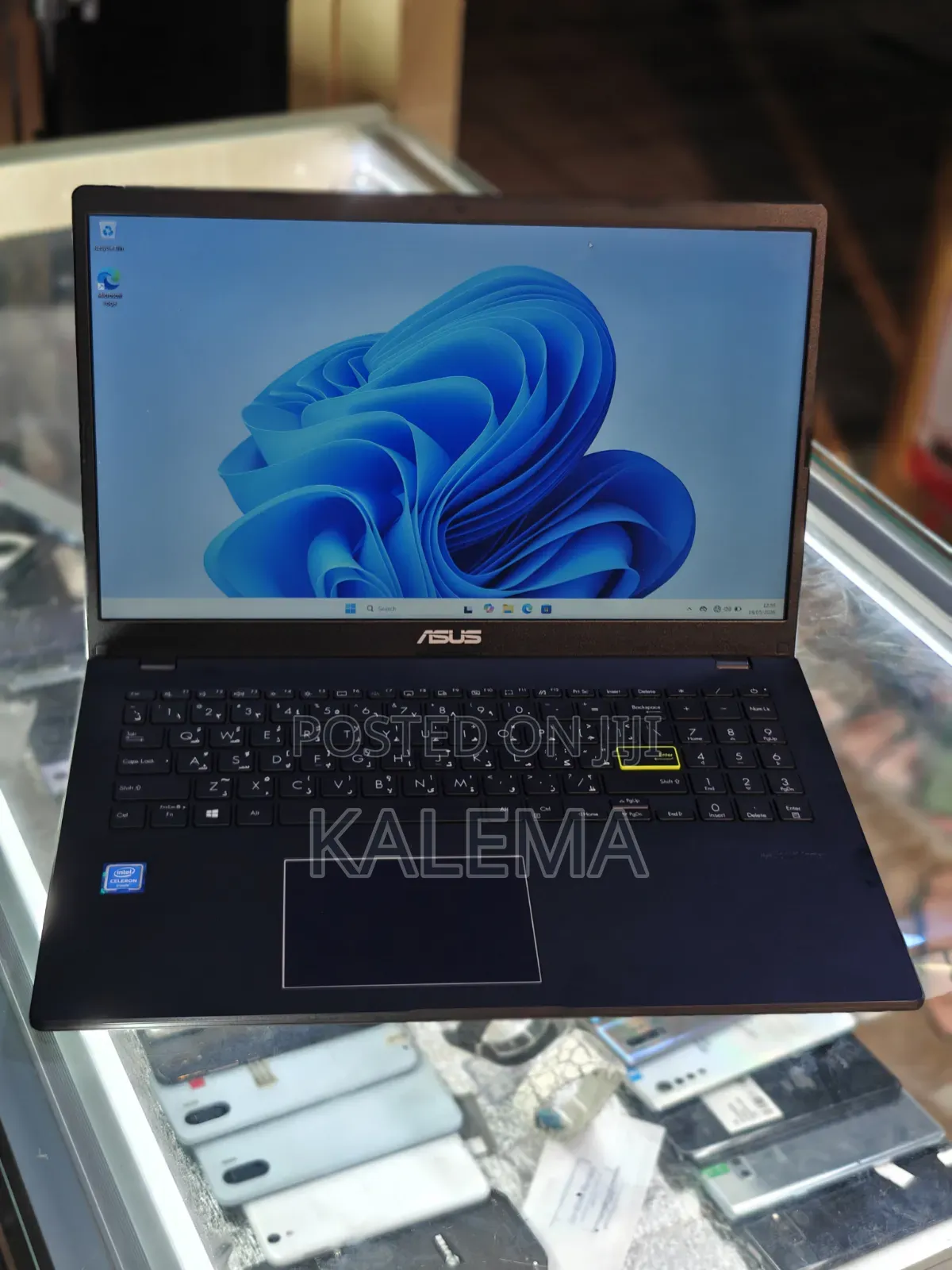 New Laptop Asus L50VN 4GB Intel Celeron SSD 128GB