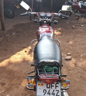 Bajaj Boxer 2022 Red