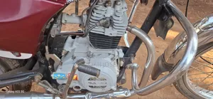 Bajaj Boxer 2022 Red