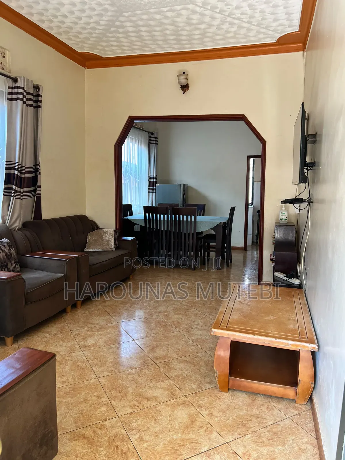 Furnished 3bdrm House in 3 Bedroom Ganda, Division A for sale